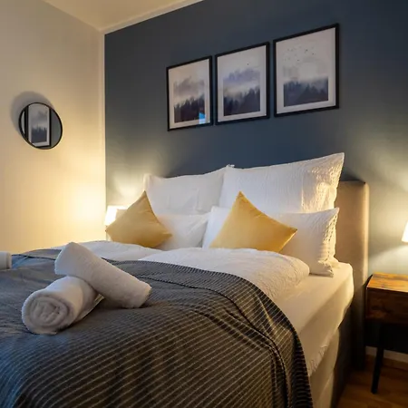 Апартаменти Alpstay Eulennest - Modern Garden