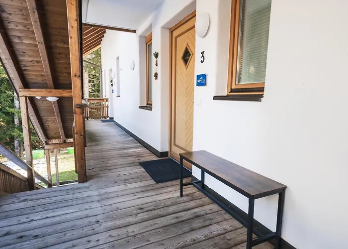 Апартаменти Alpstay Eulennest - Modern Garden