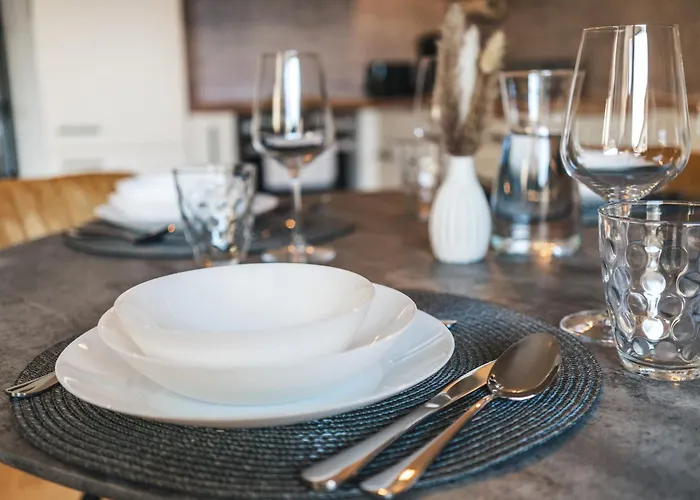 Alpstay Eulennest - Modern Garden Bad Kleinkirchheim