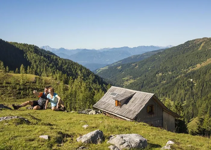 Alpstay Eulennest - Modern Garden Bad Kleinkirchheim